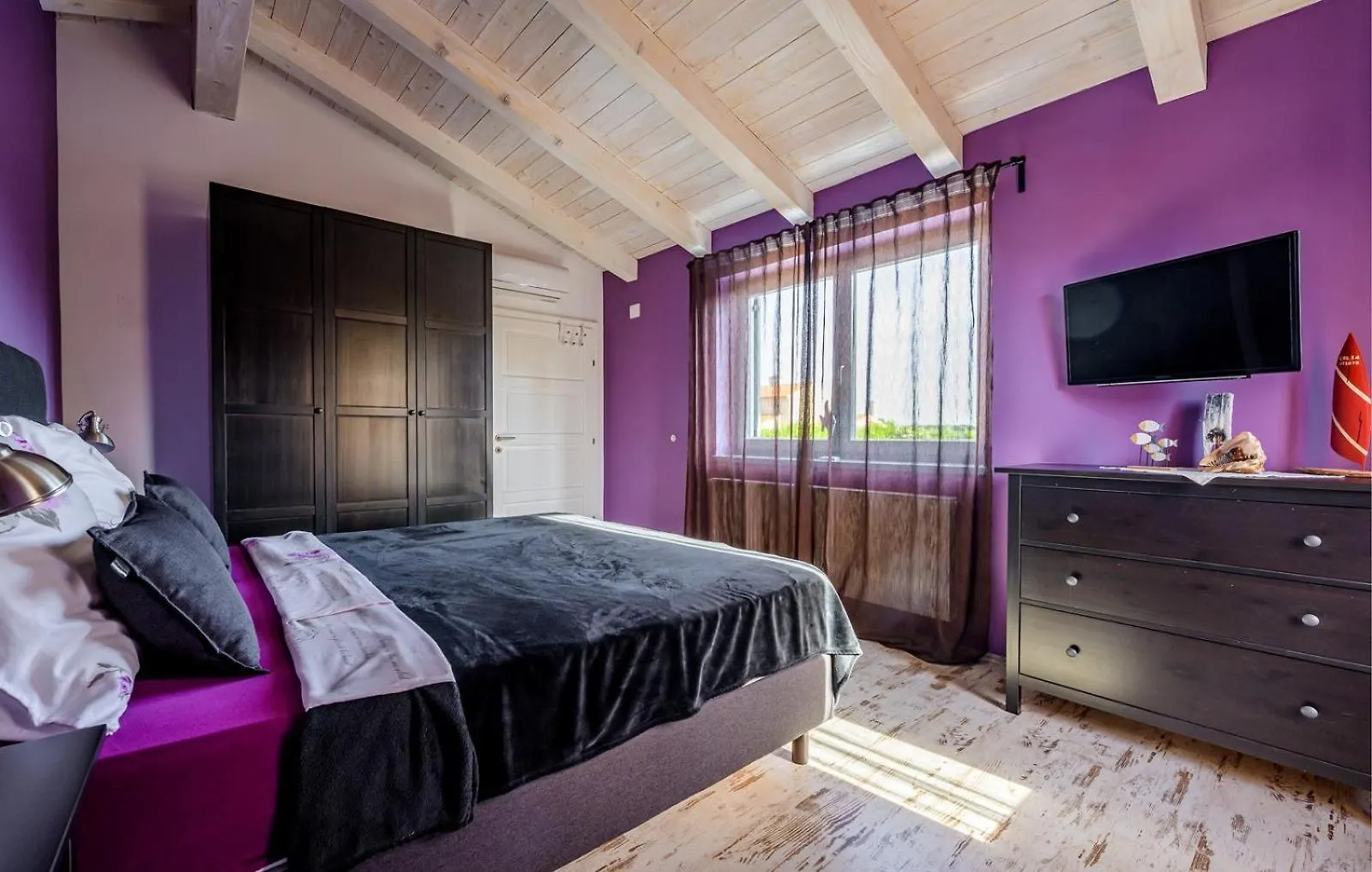 Villa Desire For 10 People In Central Istria With Private 53 M2 Pool And Pet Friendly Juršići