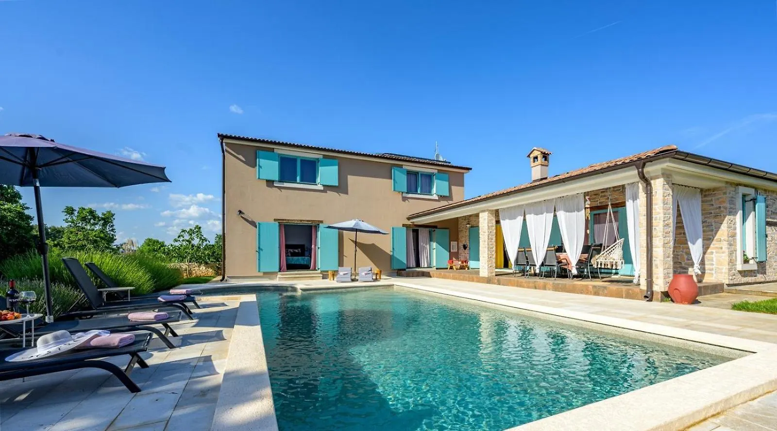 Villa Desire For 10 People In Central Istria With Private 53 M2 Pool And Pet Friendly Juršići